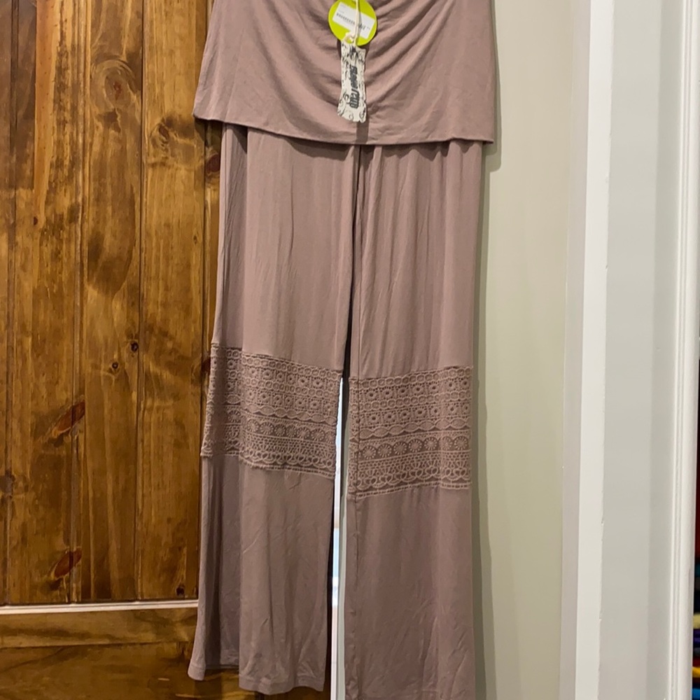 Boho NWT pants!